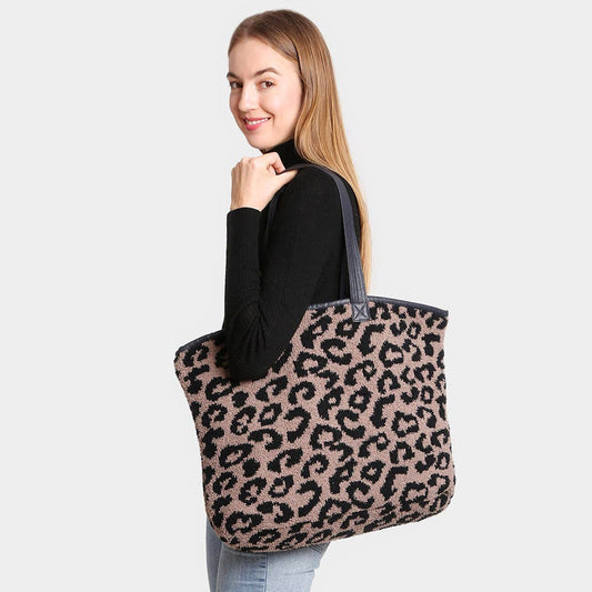 Leopard Tote Bag
: Coffee