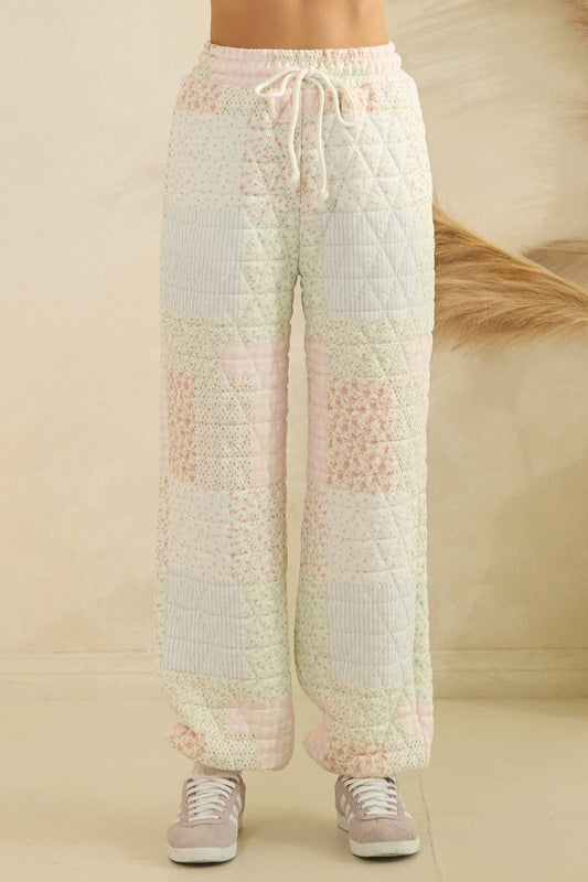 Floral textured lounge pants: Pastel combo / S