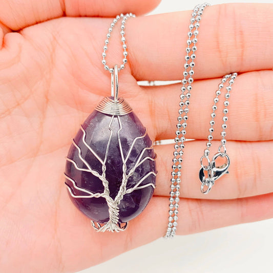 Natural Stone Winding Drop-shaped Crystal Pendant Necklace