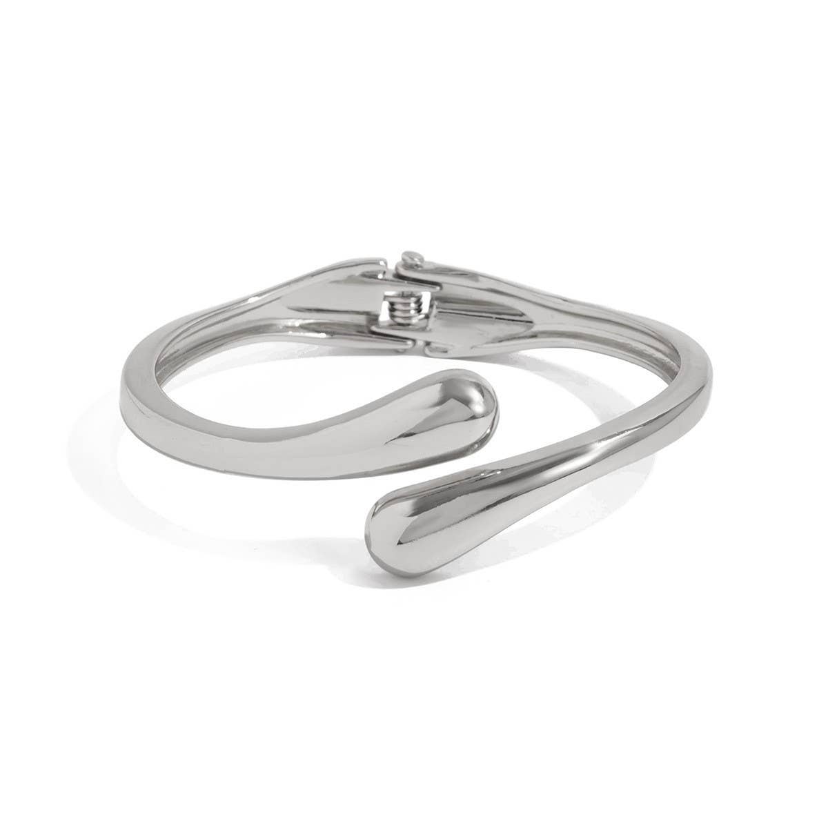 TEARDROP SHAPE CUFF BANGLE | 40B5185
