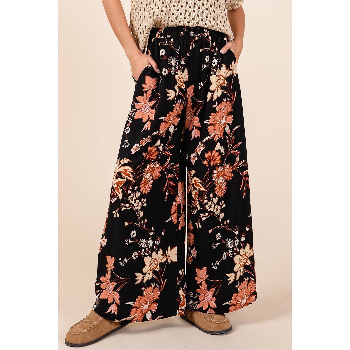 FLOWER PRINT ELASTIC WAIST MID RISE WIDE LEG PANTS
