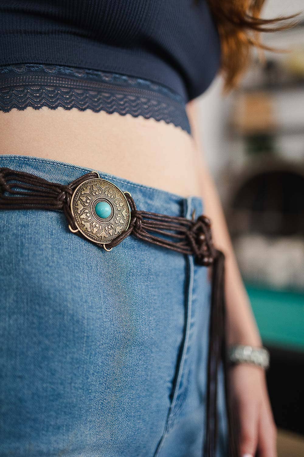 Medallion Macrame Belt - Boho-Chic Style: Cognac