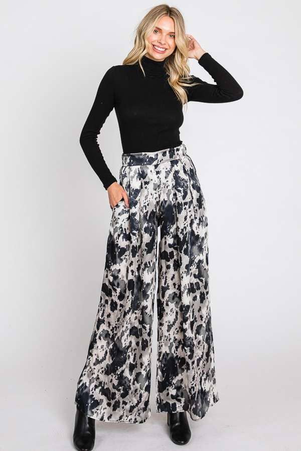 ANIMAL PRINT WIDE LEG PANTS