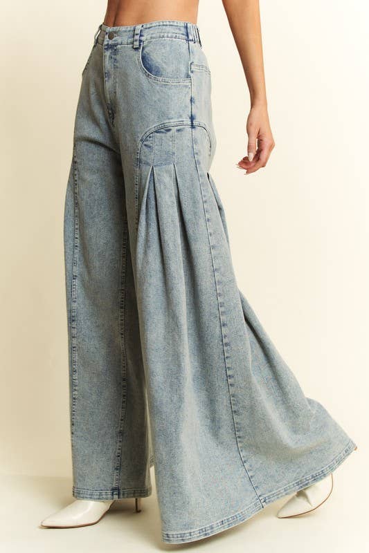 DENIM WIDE LEG FLARED PANTS: DENIM / L