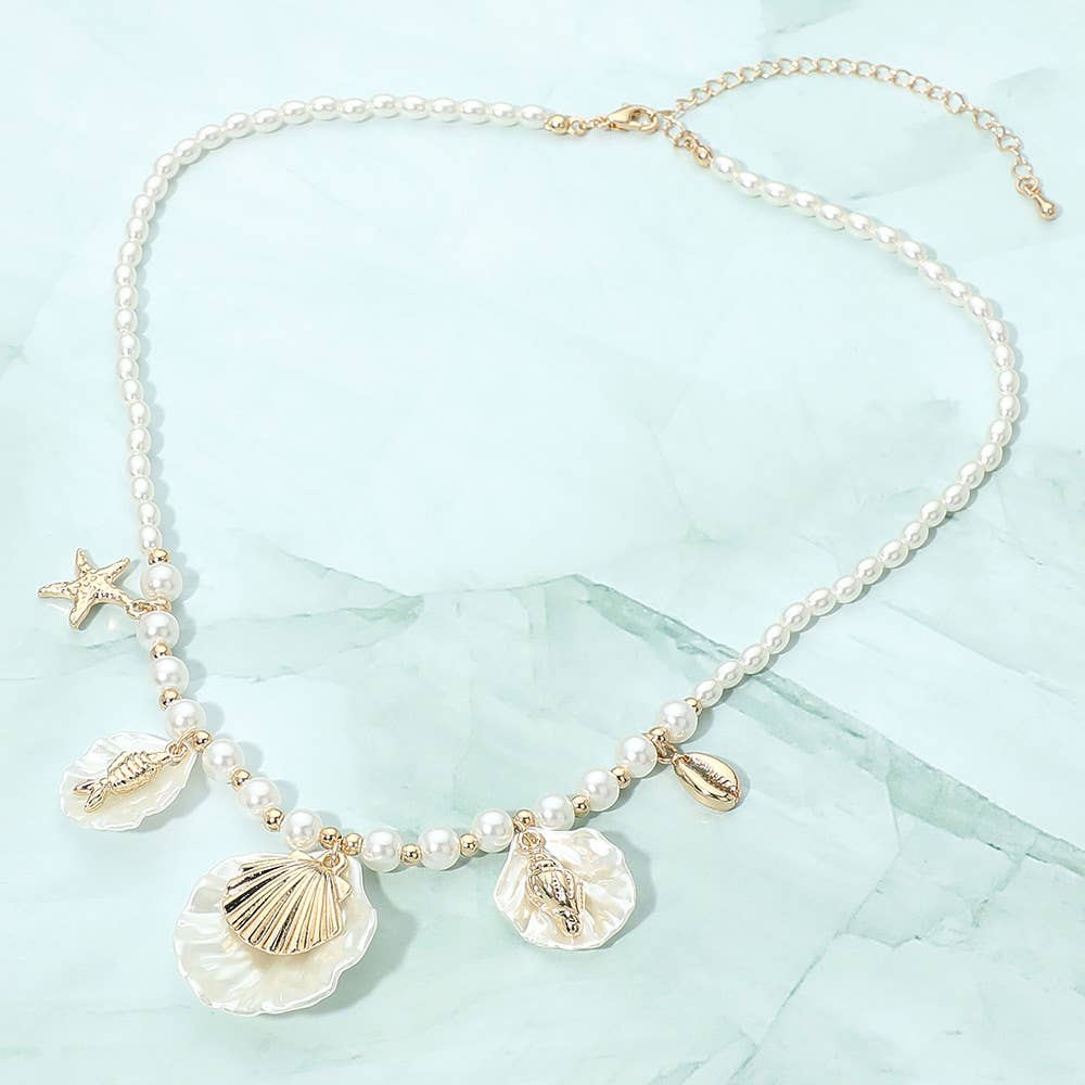 J16. Seashell Ocean Themed Charm Necklace