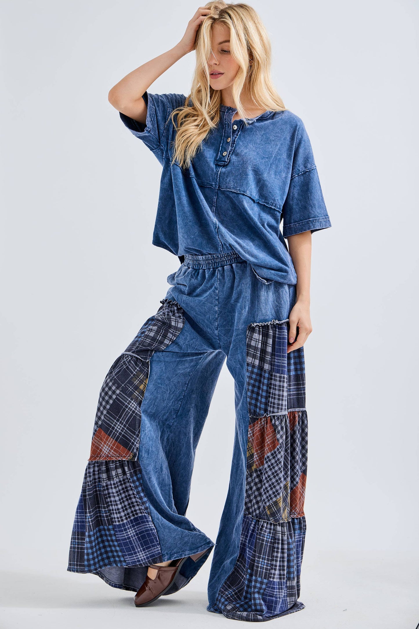Mineral Washed Tiered Plaid Wide Flare pants HP6675: Olive / S-M-L / 2-2-2