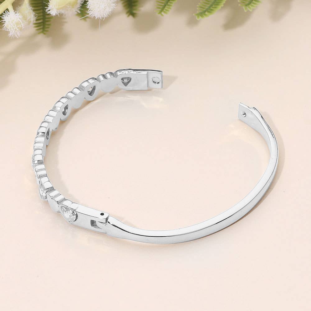 SECRET BOX_Stainless Steel Heart Crystal Hinged Bangle Bracelet