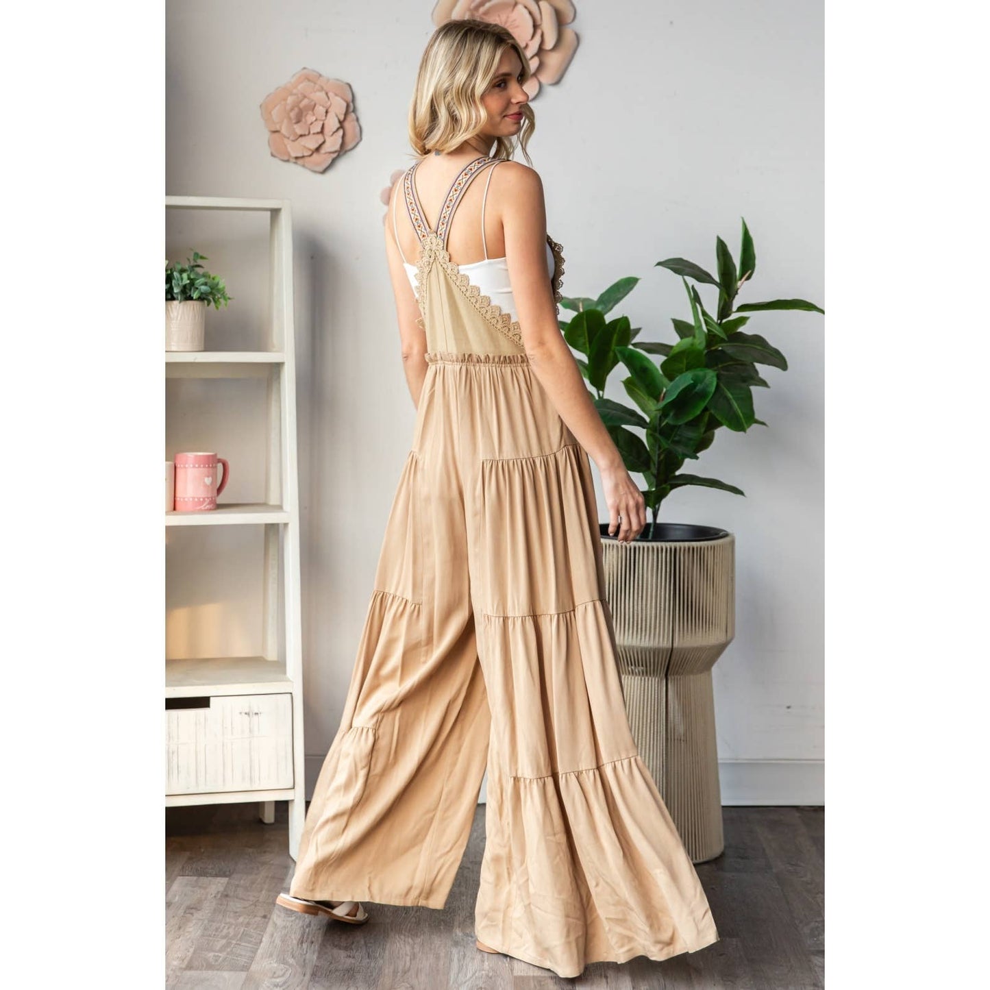 Embroidered Strap Flowy Jumpsuit: Black / L