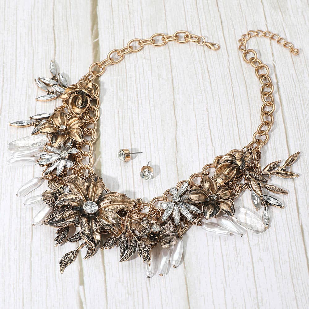 Vintage Floral Metal Accent Faceted Beads Pearl Embellished Statement Necklace