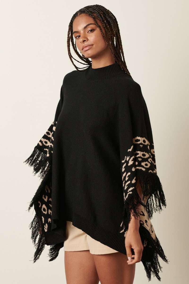 ANIMAL PRINT DETAIL TASSEL OVERSIZED PONCHO