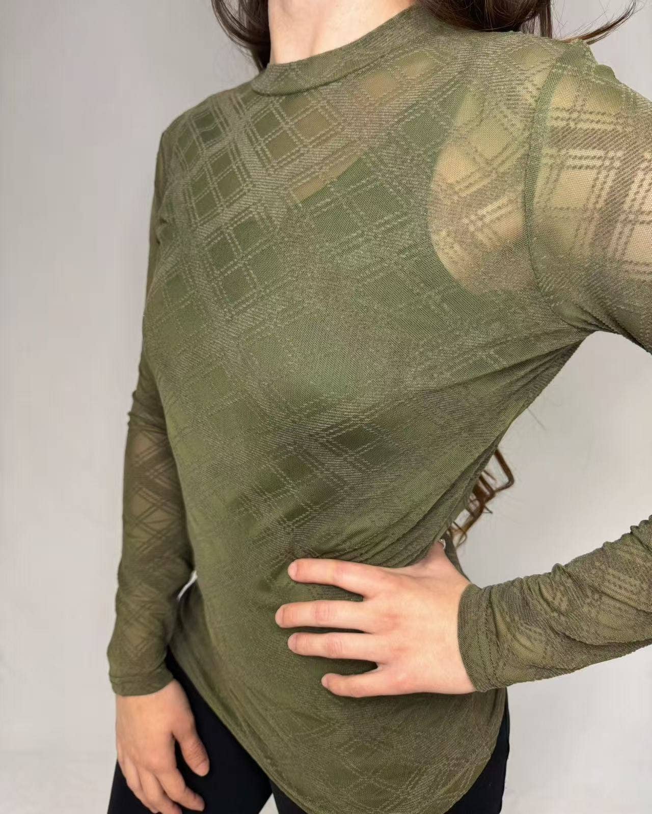 MK569 Plaid 3D LS Mesh Top