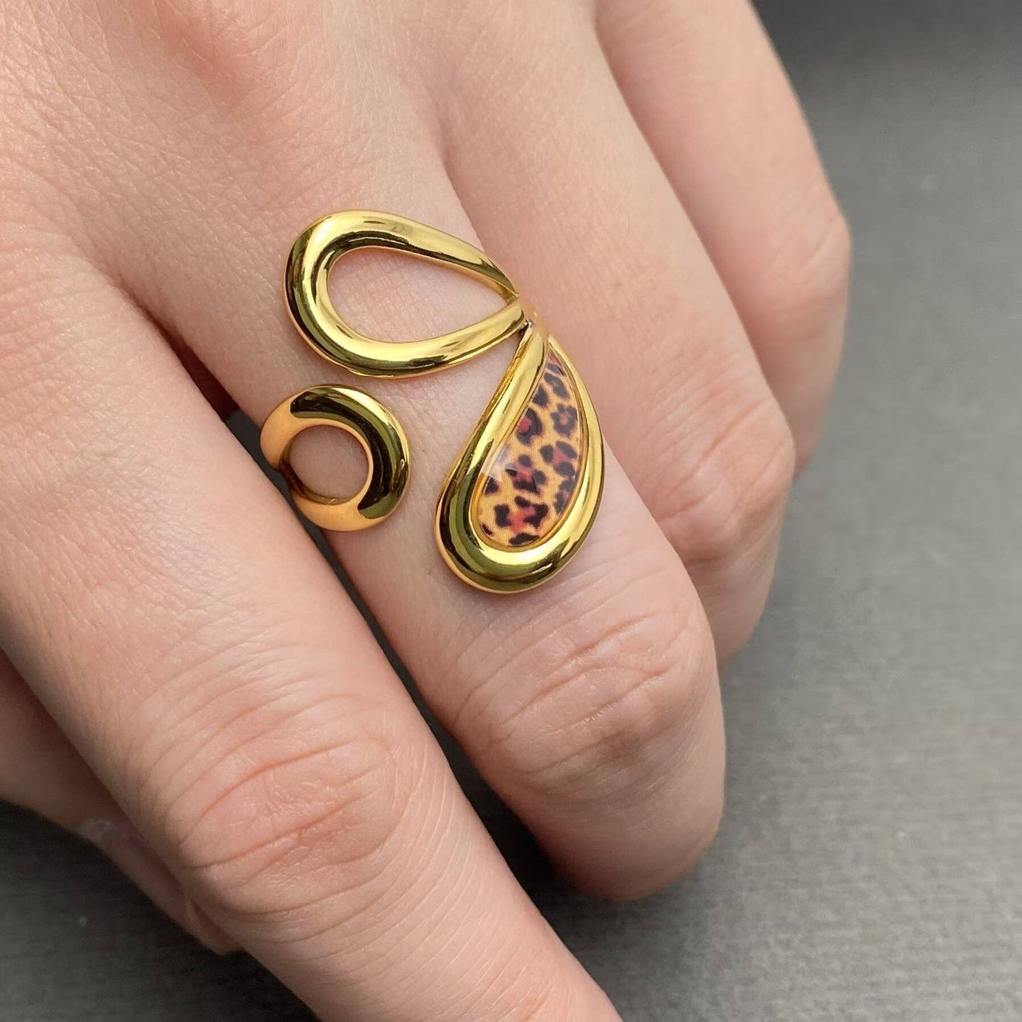 M7. Enamel Leopard Print 18K Gold Plated Adjustable Ring