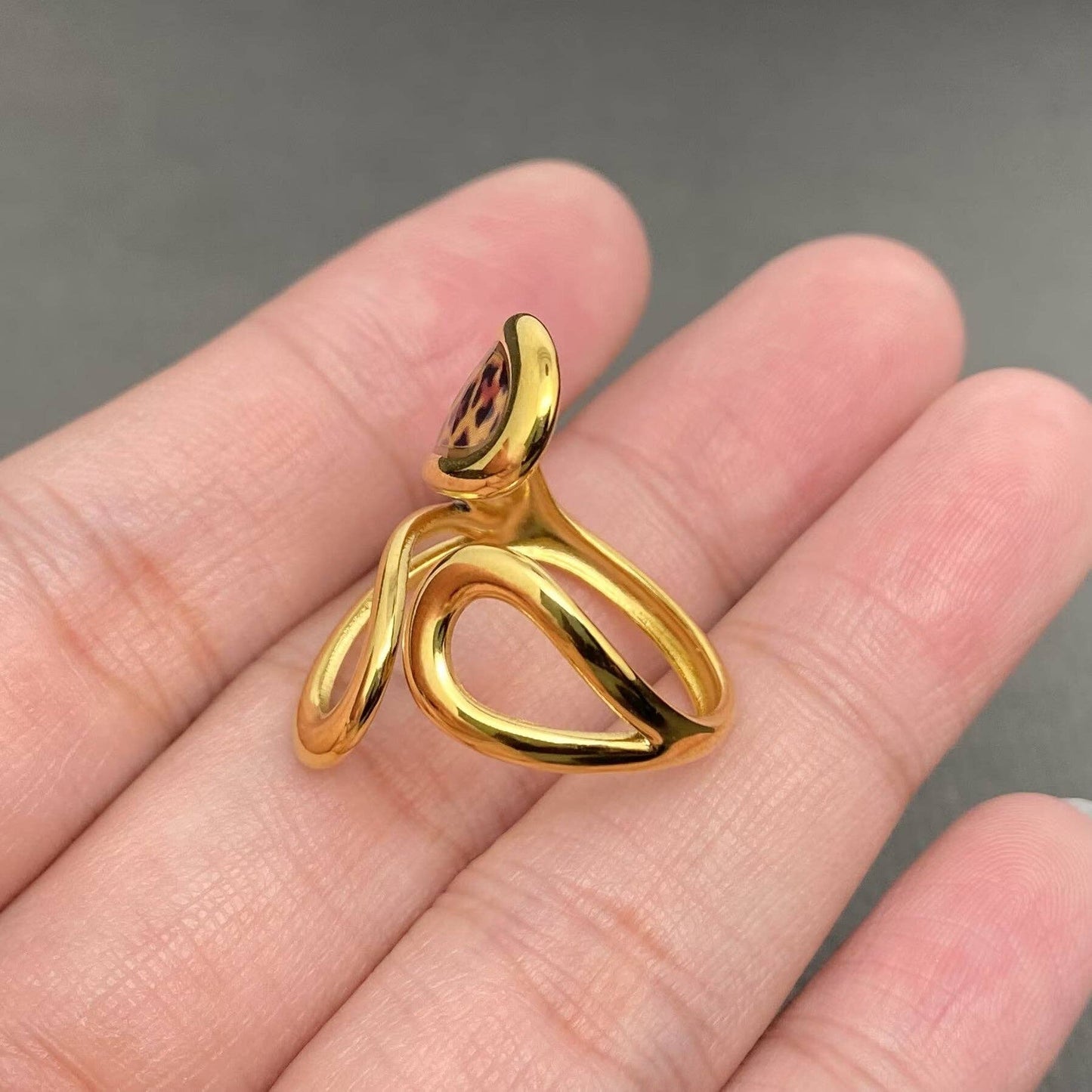 M7. Enamel Leopard Print 18K Gold Plated Adjustable Ring